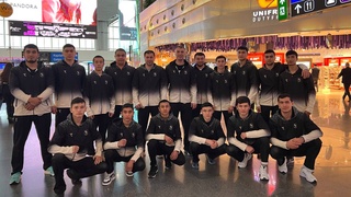 Сборная Узбекистана по боксу отправилась на турнир в Венгрию