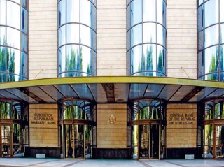 Центробанк Узбекистана оштрафовал 8 банков, а также объявил предупреждения 7 банкам и 13 платежным организациям