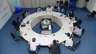 Аҳоли бандлигини таъминлаш, оила муносабатларини яхшилаш масалалари муҳокама қилинди