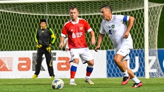 В матче памяти «Пахтакора-79» ветераны узбекского футбола забили два гола легендарному Ринату Дасаеву