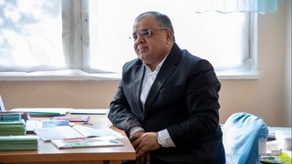 Навоий вилоят ҳокими мактабга борди