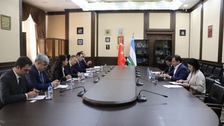 Turkiya savdo vazirligi vakillari bilan uchrashuv