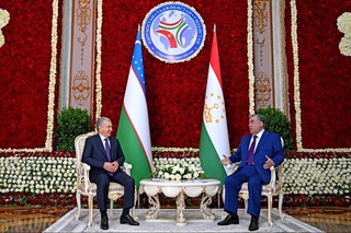 Өзбекстан мен Тәжікстан Президенттері кездесу өткізді