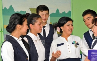 Ўқитувчи касбининг мақоми ва обрўси кўтарилмоқда