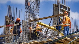 Ба аъзои оилаҳои камтаъмин ҳангоми сафар ба хориҷа барои кори муваққатӣ то 10 миллион сӯм карзҳои хурд дода мешавад