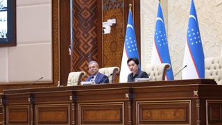 Сурхондарё ва Хоразм вилоятлари ҳудудларининг ижтимоий-иқтисодий ривожлантириш дастурлари ижроси муҳокама этилди