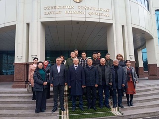 Adiblar bojxonachilar bilan ijodiy hamkorlik qiladi