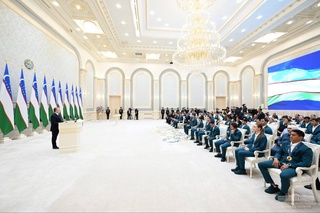 Эркаклар ўртасида еттита олтин медалнинг бештасини боксчиларимиз қўлга киритгани қайд этилди