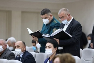 Oliy darajali unvonlar berildi