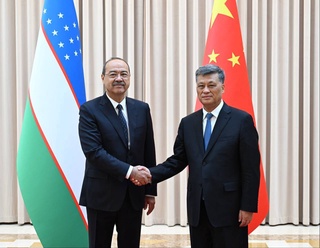 Правительственная делегация Узбекистана посетила Урумчи