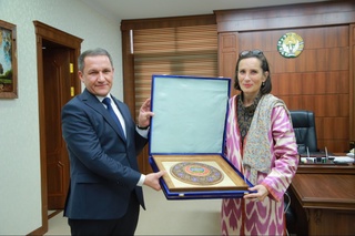 Европа Иттифоқининг Ўзбекистондаги элчиси Шарлотта Адриан бошлигидаги делегация Хоразмда