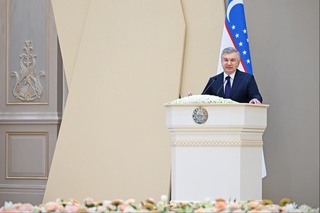 “Ko'ksaroy” qarorgohida Prezident Shavkat Mirziyoevning yoshlar bilan muloqoti boshlandi