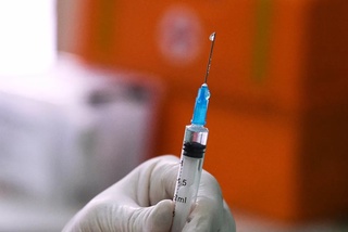 Коронавирусга қарши тўлиқ эмланганлар 72 фоиздан ошди