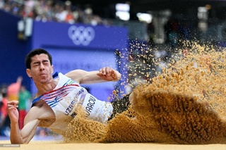 Анвар Анваров узунликка сакрашда Ўзбекистон рекордини янгилади