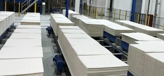 Nukusda qogʻoz mahsulotlari ishlab chiqaradigan korxona ish boshladi