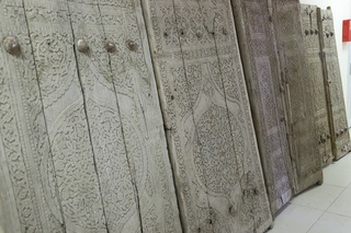 XIX асрда “Убайдий” услубида яратилган қадимий эшикларни чет элга олиб кетаётган шахслар қўлга олинди