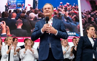 Polshada parlament saylovi: ovozlar sanab chiqildi