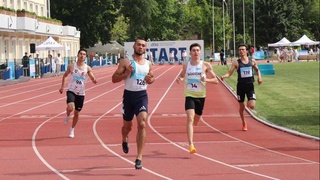 Летний загар в конце весны