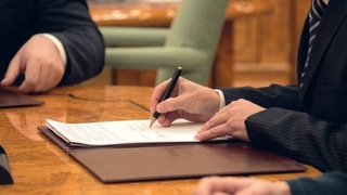 Исбилерменлер ҳуқықлары менен нызамлы мәплери және де беккемленеди