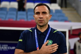 Тимур Кападзе покидает пост помощника главного тренера сборной Узбекистана