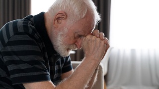 Холестерин даражаси ва Альцгеймер касаллиги ўртасидаги боғлиқлик аниқланди