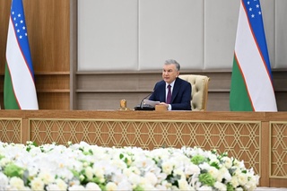 Prezident 14 turdagi xomashyo, furnitura, aksessuar uchun import bojini kamaytirishga rozilik berdi