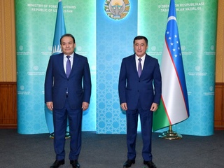 Vladimir Norov Turkiy davlatlar tashkiloti Bosh kotibini qabul qildi