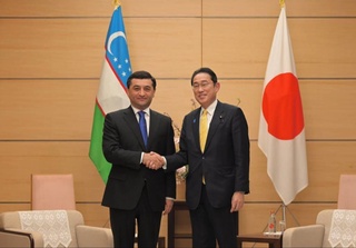 Делегацию Узбекистана во главе с министром иностранных дел Узбекистана принял Премьер-министр Японии