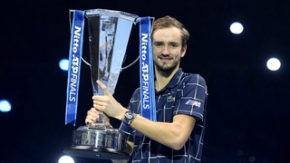 Даниил Медведев выиграл итоговый турнир года