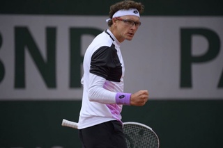 Istomin reytingda oʻzidan 150 pogʻona yuqoridagi tennischini magʻlub etdi