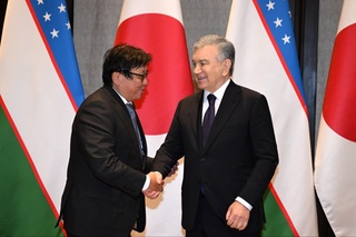 Президенти Ӯзбекистон самтҳои афзалиятноки ҳамкорӣ бо Sojitz Corporation-ро муайян кард