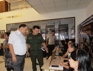 Тўрткўл туманида бўш иш ўринлари меҳнат ярмаркаси бўлиб ўтди