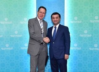 Глава МИД Узбекистана принял Посла Великобритании