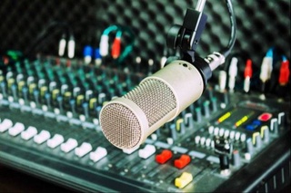 В Узбекистане теперь в рекламе концертов обязательно должны указывать степень использования фонограммы