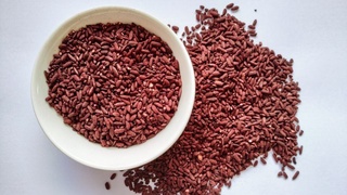 Mass hospitalization in Japan due to dietary supplements: two people died, 106 in hospitals