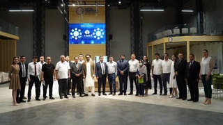 Делегация министров промышленности стран ШОС и СНГ посетила IT Park