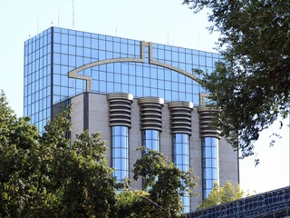 Центральный банк Узбекистана выявил нарушения в 30 банках