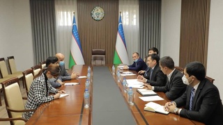 Обсуждено сотрудничество с послом ОАЭ в сфере гражданской авиации