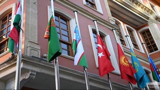 Prezident Shavkat Mirziyoyev “Turkiy tilli davlatlarning tarixiy, ilmiy va madaniy merosini oʻrganish tadqiqot markazi”ni tuzishni taklif qildi