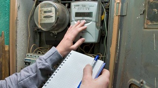 Для взыскания долга за электроэнергию и газ от заявителя потребуют дополнительные документы