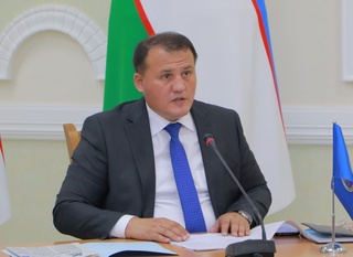 Ранги оқ, лекин “қора” бўлиб келган пахтамиз