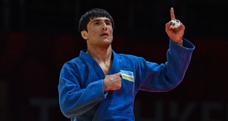 Узбекистанские дзюдоисты завоевали золото и бронзу на турнире «Большого шлема» в Париже