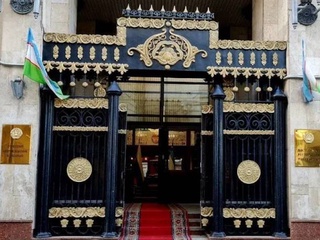 Узбекские дипломаты выезжают в медицинские учреждения Москвы и Московской области