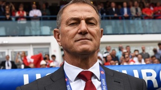 Озарбайжон терма жамоасига бош мураббий тайинланди