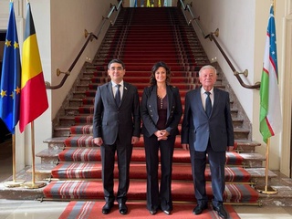 Өзбекстан делегациясы Европа парламентинде бир қатар ушырасыўлар өткерди