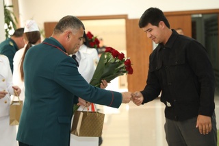 Тошкент вилоятида яна 15 нафар шахсга фуқаролик паспортлари берилди