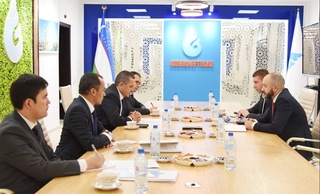 Председатель правления «Узбекнефтегаз» Мехриддин Абдуллаев встретился с членами делегации компании «ТНГ-Групп»