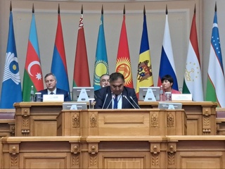 Делегация Узбекистана приняла участие в заседании Экспертного совета и международном форуме