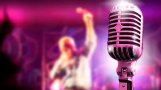 “Enajon” qoʻshigʻini kuylagan xonanda jarimaga tortildi