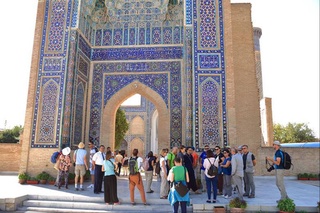 Аз оғози сол беш аз 6,5 миллион сайёҳи хориҷӣ аз Ӯзбекистон дидан карданд